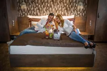 Отель Mendan Magic Spa & Wellness