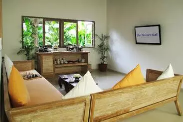 Szálloda Bluzea Resort By Doublesix