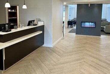 בית מלון כפרי Staybridge Suites   Calgary Airport, An Ihg