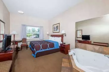 فندق Park Hill Inn & Suites