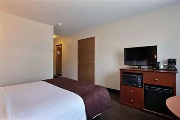 בית מלון כפרי Super 8 By Wyndham Troisrivieres