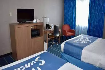 ホテル Days Inn By Wyndham Wayne