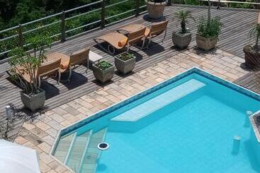 فندق Deauville Pousada