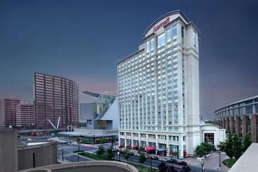 Отель Hartford Marriott Downtown