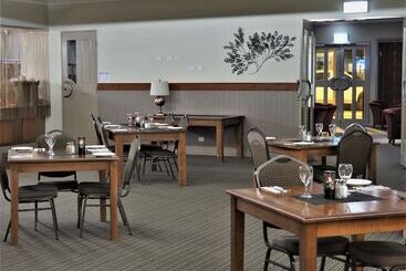 酒店 Pittsworth Motor Inn