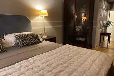 تختخواب و صبحانه Residenza Dei Pucci