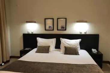 בית מלון כפרי Sj