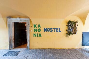 Old Town Kanonia Hostel & Apartments