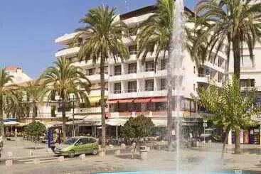 Apartman Sa Clau by Mambo