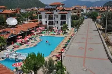 آپارتمان Club Ekinci Palace