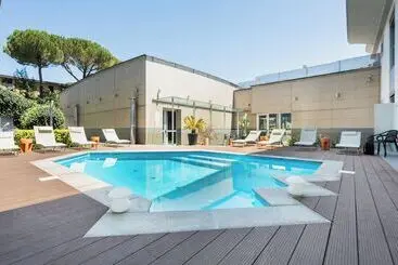 Hotelli Joivy Together Florence Urban Resort