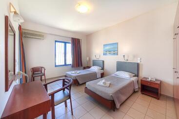 מלון דירות Olympic Suites