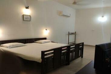 Hotel Treebo Sadhoo Heritage Ayurvedic Spa & Pool