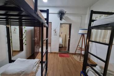 הוסטל Hoshtel99 Prime Stay, Cowork And Cafe