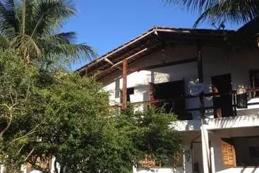 ペンション Araribé Pousada