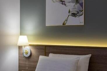 Hotel Four Rooms City