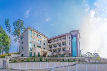 Hotel Justa Palampur Resort & Convention Centre