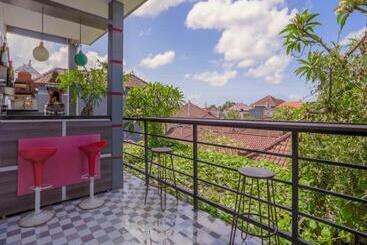 酒店 Oyo 3852 Valomia Guest House