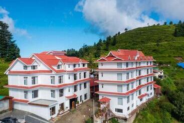 בית מלון כפרי The Twin Towers