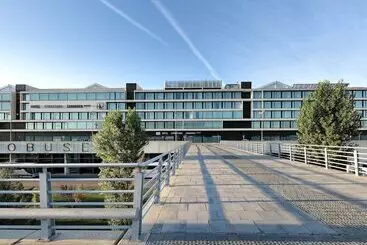 Отель Eurostars Zaragoza