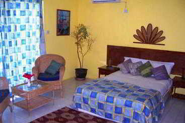 Hotell Oasis Beach Club