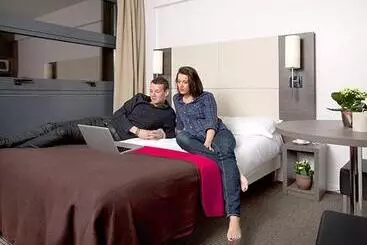 Appartement-hotel Séjours & Affaires Lille Europe