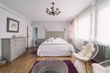 فندق La Casona De Amandi