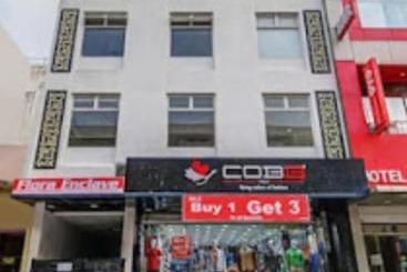 호텔 Flora Enclave