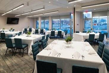 فندق Four Points By Sheraton Kansas City Olathe