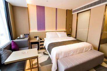 Hotel Lavande  Hai An Sport Center