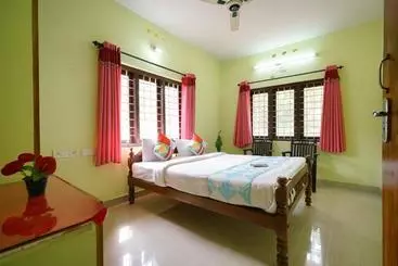 پانسیون Oyo 77651 Munnar Falcuns