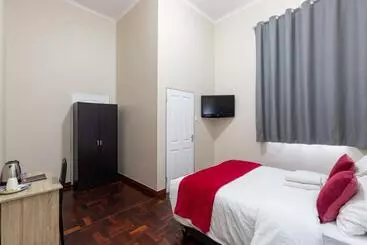 پانسیون Cape Palm Royal Guest House