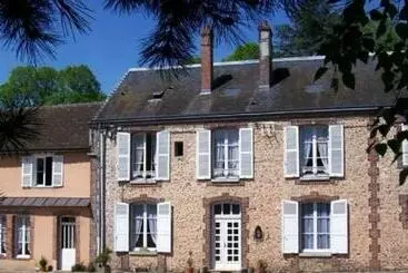 ベッドアンドブレックファースト Ferme Du Château