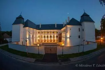 Pensionat Egervári Várkastély