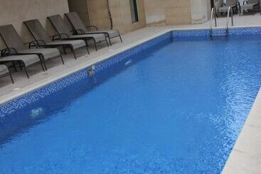 בית מלון כפרי Times Square Suite