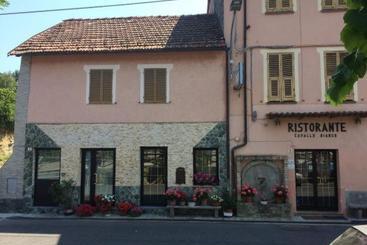 Пансион Affittacamere Cavallo Bianco