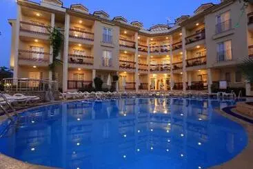 Club Amaris Apartment