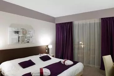 Hotelli Mercure Toulouse Aéroport Golf De Seilh