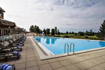 Hotel Mercure Toulouse Aéroport Golf De Seilh