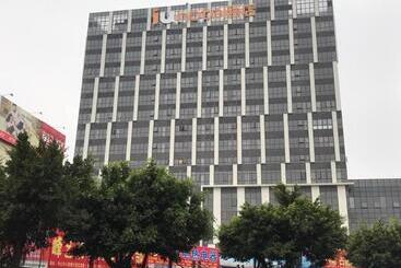 Iu Hotels·zhongshan Xiaolan Parkway Plaza