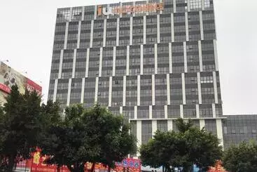 Iu Hotels·zhongshan Xiaolan Parkway Plaza