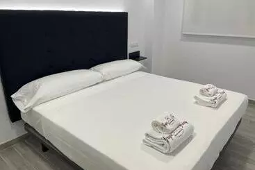 בית מלון כפרי H Pelayo Auto Check In Rooms