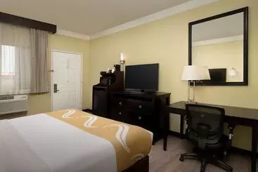 هتل Quality Inn & Suites Gallup I 40 Exit 20