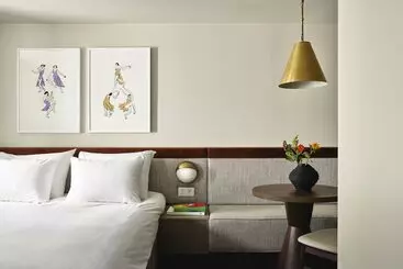 هتل Att I Kvadraturen