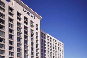 هتل Loews Chicago O Hare