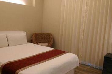 호텔 Empire Pacific Castle 龍潭科學園區 六福村 小人國 幼獅工業園區