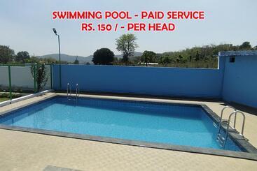 Hotel Green Apple Resorts