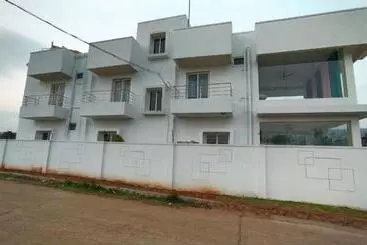 Hotelli Green Apple Resorts