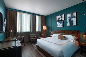 هتل Thompson San Antonio Riverwalk, By Hyatt