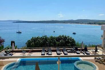 هتل Solinaria Boutique